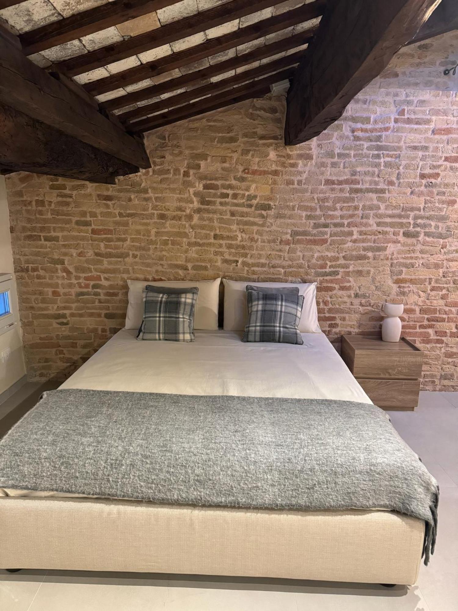 Noua Luxury Studio Apartments Ravenna Exterior photo